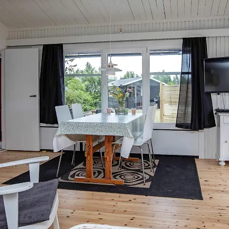 6 Person Holiday Home In V Ggerl Se 別荘